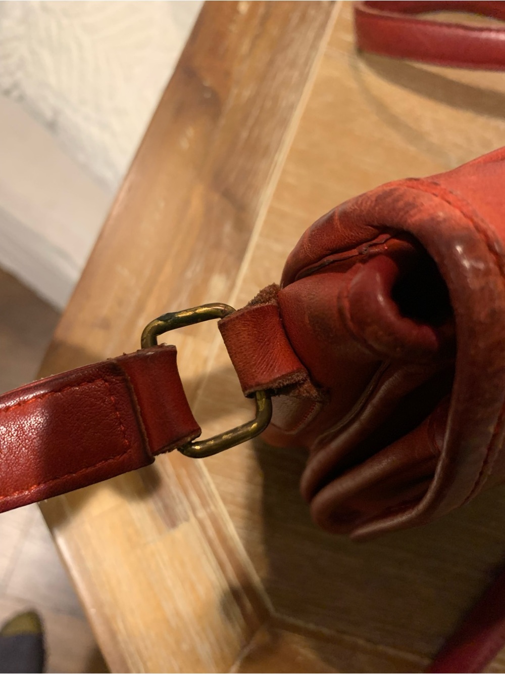 Rare vintage Coach Red Leather Crossbody  Bag with Turn-Lock - Picture 12 of 15